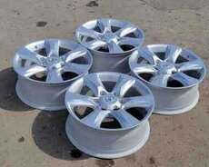 Toyota Prado diskləri R18