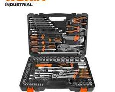 137 ədədlik ucluq açar dəsti