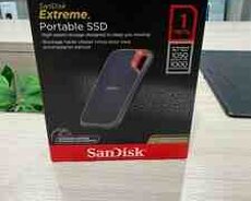 External SSD SanDisk 1TB Extreme Portable SSD 1050