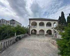 11.5 sot torpaq sahəsi, Şüvəlan qəs