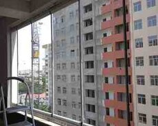 Cambalkon və şüşə arakəsmələr