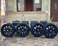 Range Rover R22 diskləri və şinləri