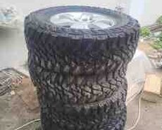 Off-road 275 70 R17 təkərləri
