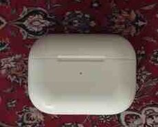 Apple AirPods Pro (2nd Generation)