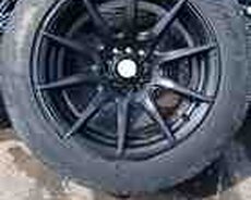 Toyota Prius təkərləri R16