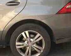 Mercedes ML təkəri 255, 50, 19