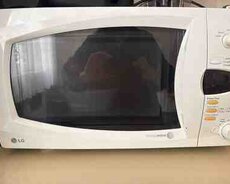 Mikrodalğalı soba Lg