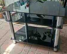 Televizor altlığı