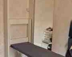 Güzgülü ütü masası