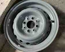 LADA (VAZ) 2106 üçün disklər