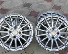 Vossen diskləri R14