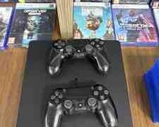 Sony PlayStation 4 Slim + 2 Dualshock