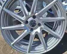 Vossen diskləri R17