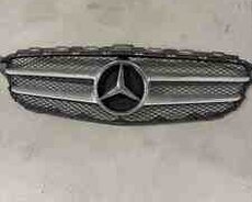Mercedes C Class radiator barmaqlığı
