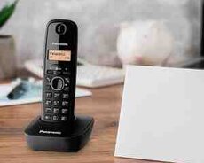 Stasionar telefon Panasonic TG-1611UA