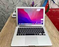 Noutbuk Apple Macbook