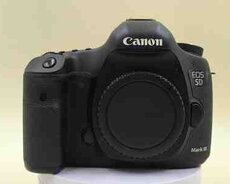 Canon 5D mark III fotoaparatı