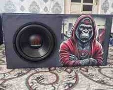 Massive 2000 wats 800 rms
