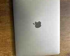 Apple MacBook Pro 13-inch, M1, 2020