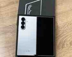 Samsung Galaxy Z Fold 7 Silver Shadow 256GB, 12GB