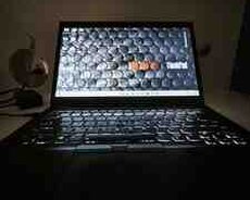 Noutbuk Lenovo T495S