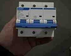 Avtomat chnt125