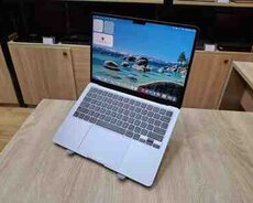 Apple Macbook M2 air 8GB Ram 256GB SSD pil 100
