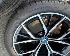 BMW G30 təkərləri