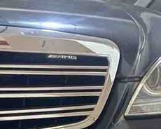 Mercedes W211 W212 W221 W220 W202 W203 radiator barmaqlığı logosu