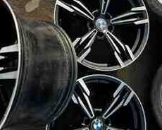 BMW M5 M6 diskləri R20