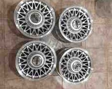 Ford, Lincoln diskləri R15