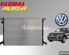 Volkswagen Touareg su radiatoru