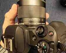 Fotoaparat Canon M50