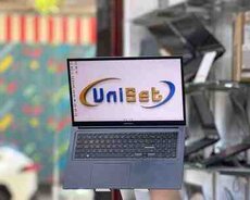 Noutbuk Asus