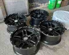 Jeep Wrangler offroad diskləri 5x127 R17