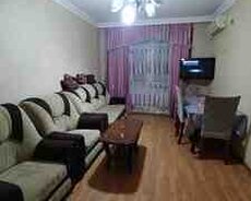 2-otaqlı mənzil kirayə verilir, Ayna Sultanova küç., 65 m