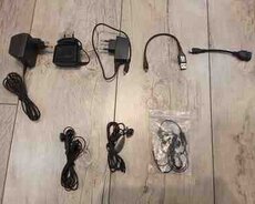 Nokia adapteri və qulaqcıq