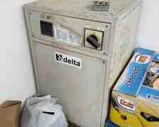 Tənzimləyici Delta 30kva