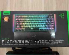 Razer Black Widow V4 75% gaming keyboard phantom