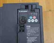 İnvertor D-700