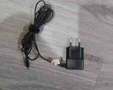 Nokia adapteri
