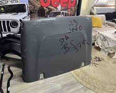 Jeep Wrangler kapotu