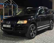 Volkswagen Touareg, 2004 il