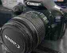 Fotoaparat Canon EOS 550D