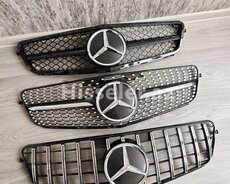 W204 radiator barmaqlığı ablicovka