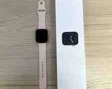 Apple Watch Series 5 Aluminum Gold 44mm