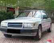 Mercedes 190, 1989 il