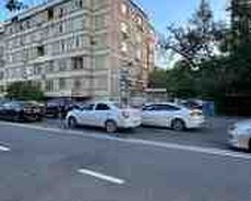 3-otaqlı mənzil, Ağasadıq Gəraybəyli küç. 31, 70 m