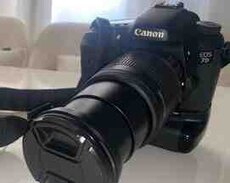 Fotoaparat Canon EOS 7D