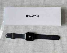 Apple Watch SE Space Gray 44mm